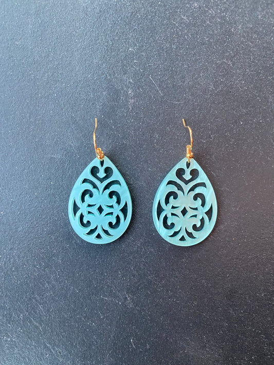 Lichtgewicht druppel oorbellen, blauw