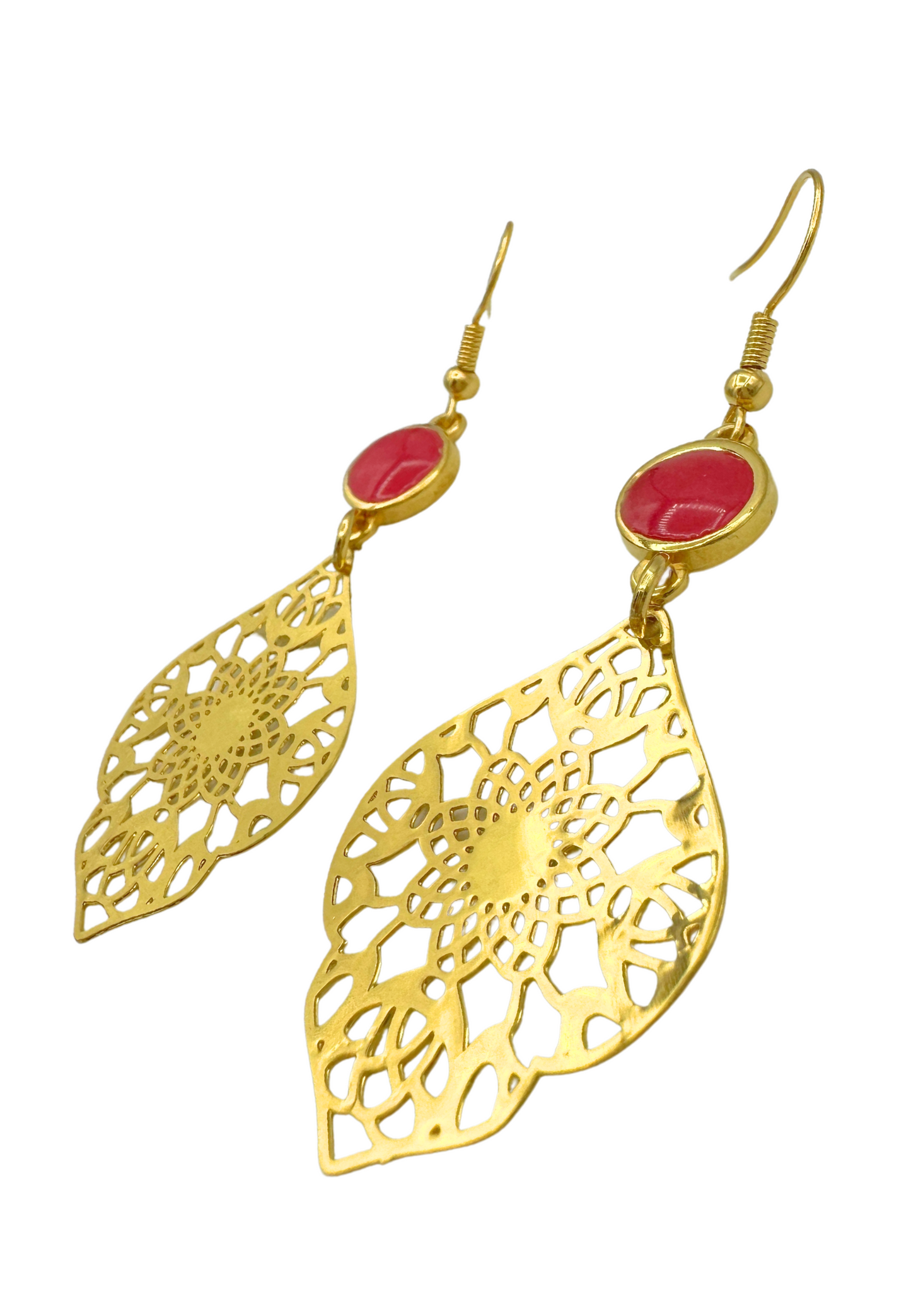 Druppelvormige Bohemian dames oorbellen roze