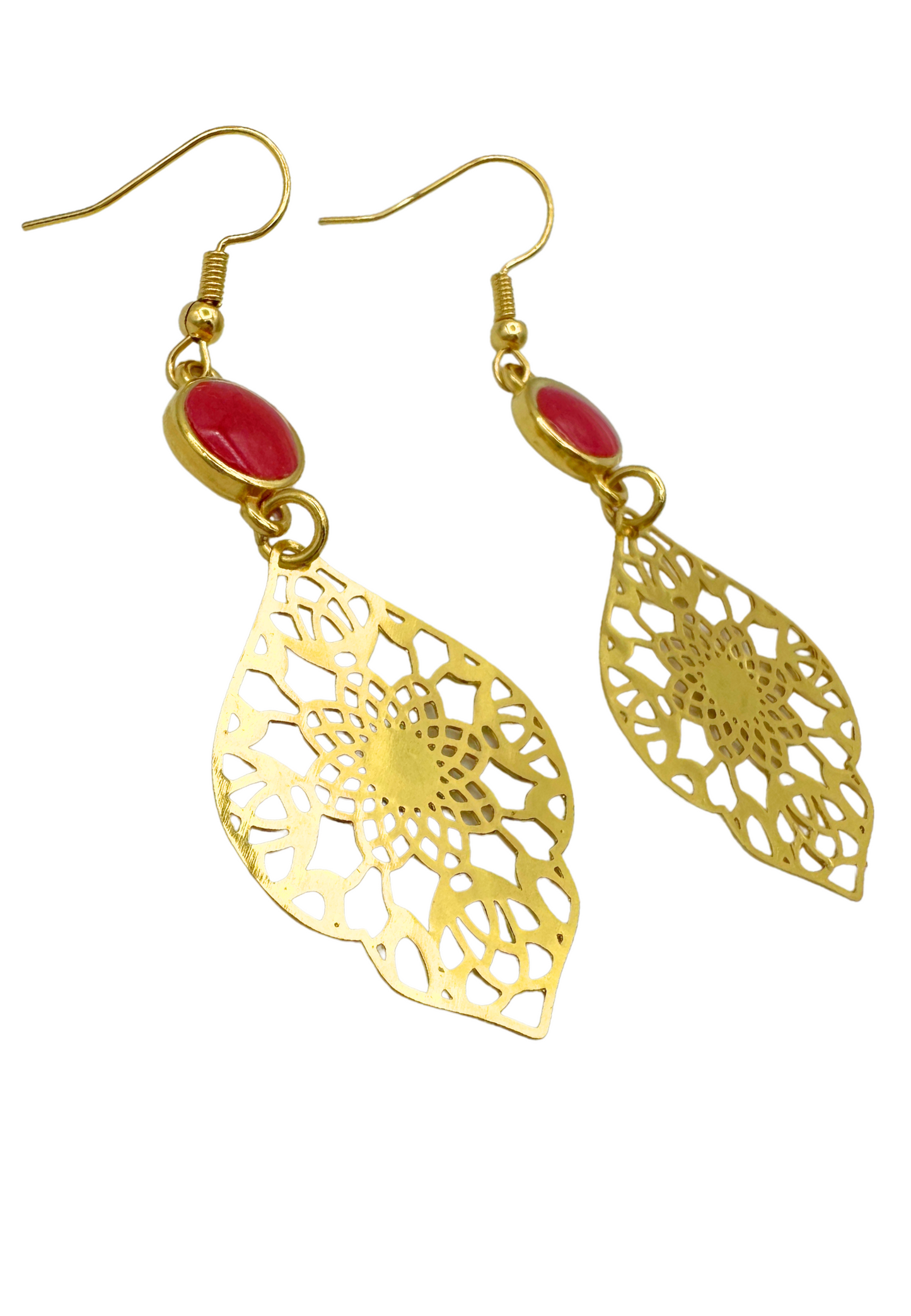 Druppelvormige Bohemian dames oorbellen roze