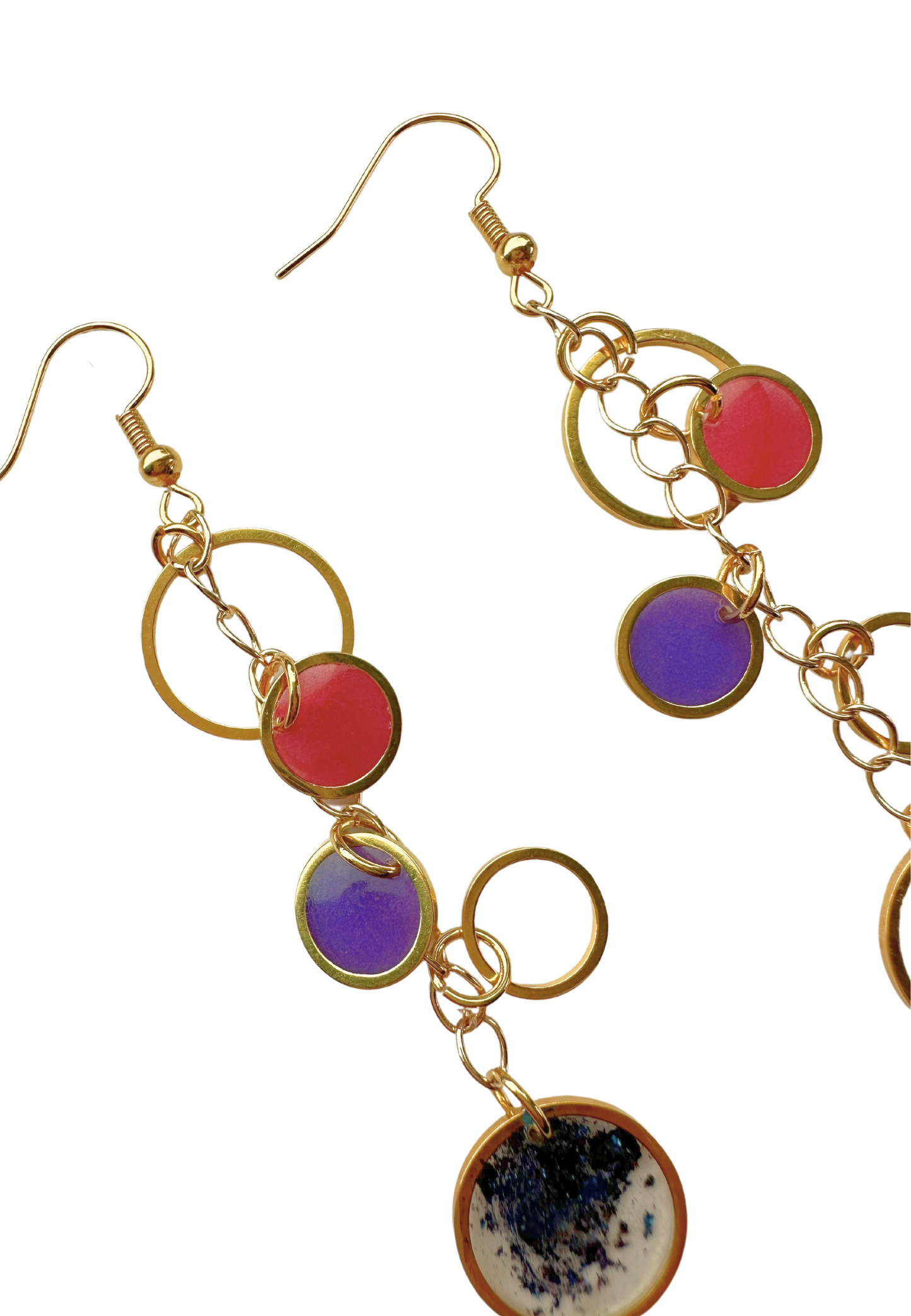 Kleurrijke langwerpige oorhangers