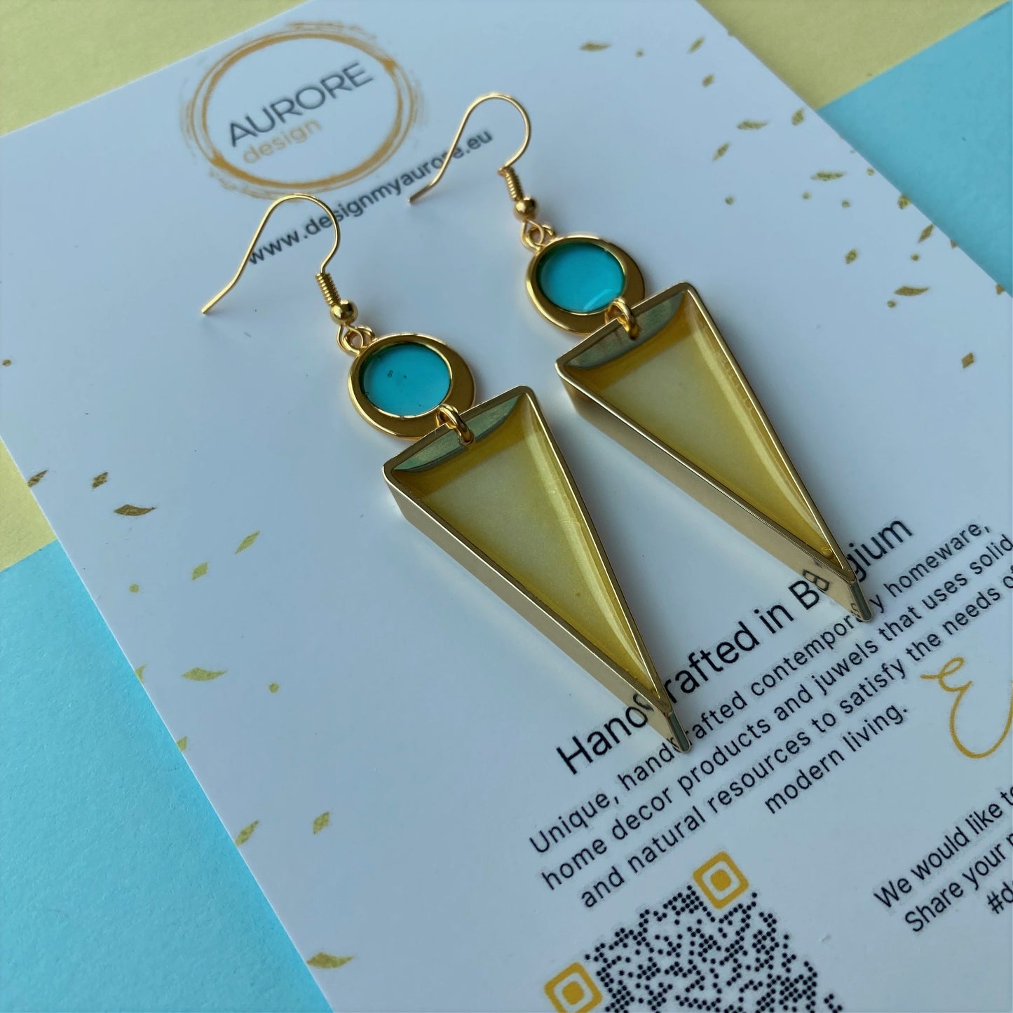 Throwback to the nineties, geel