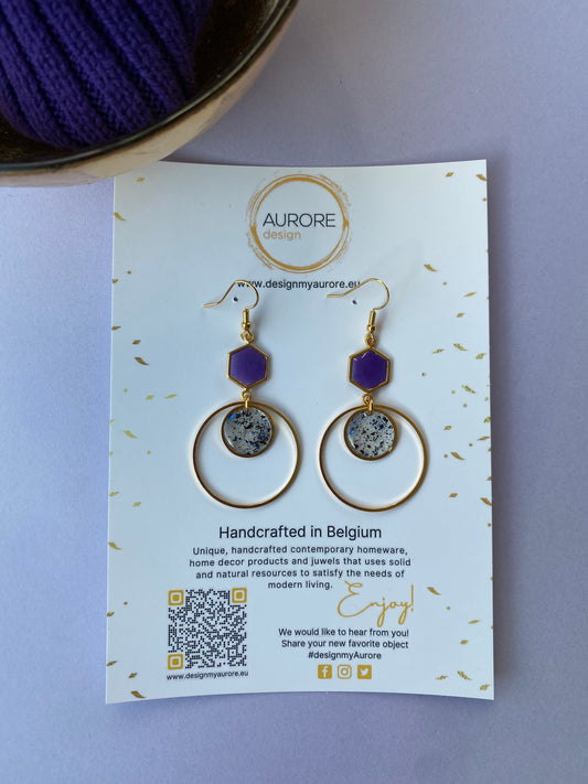 Goudkleurige oorhangers met hoepels -  Paars