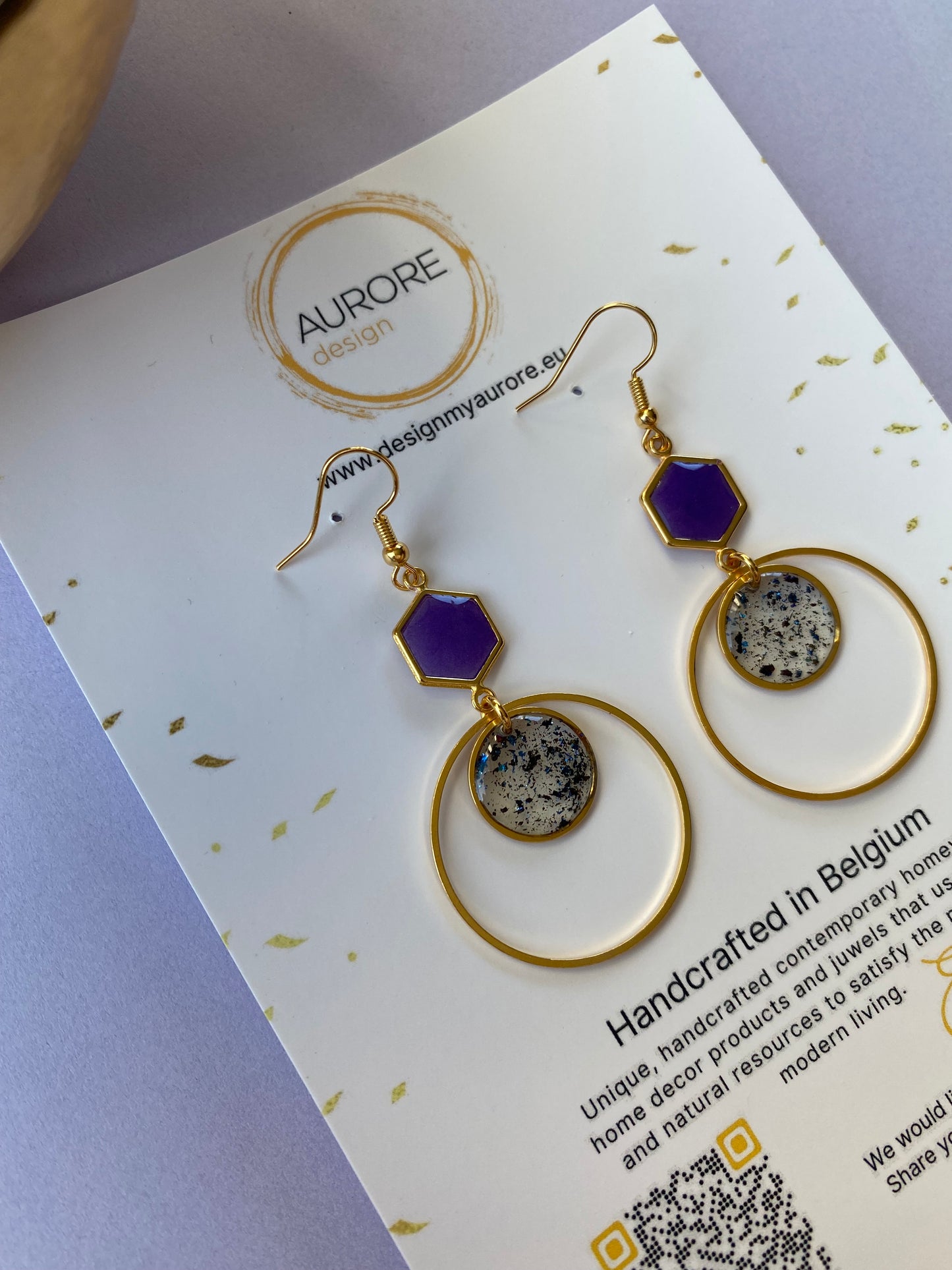 Goudkleurige oorhangers met hoepels -  Paars